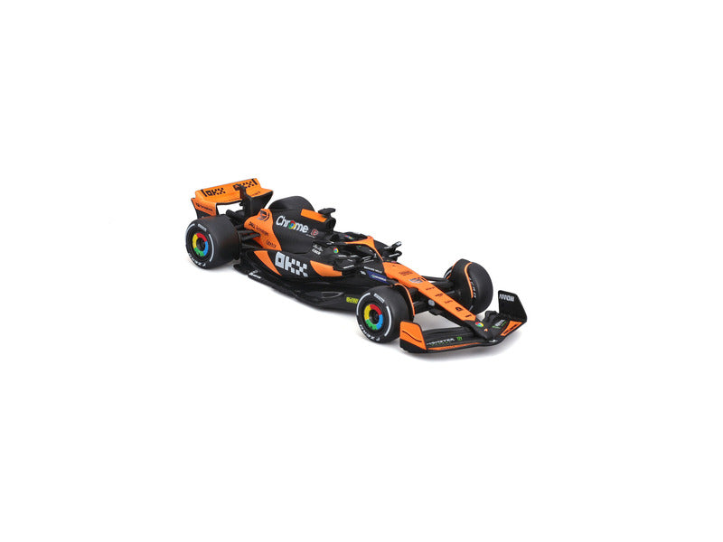 McLaren model car, bburago, Oscar Piastri, 1:43, #4, MCL38