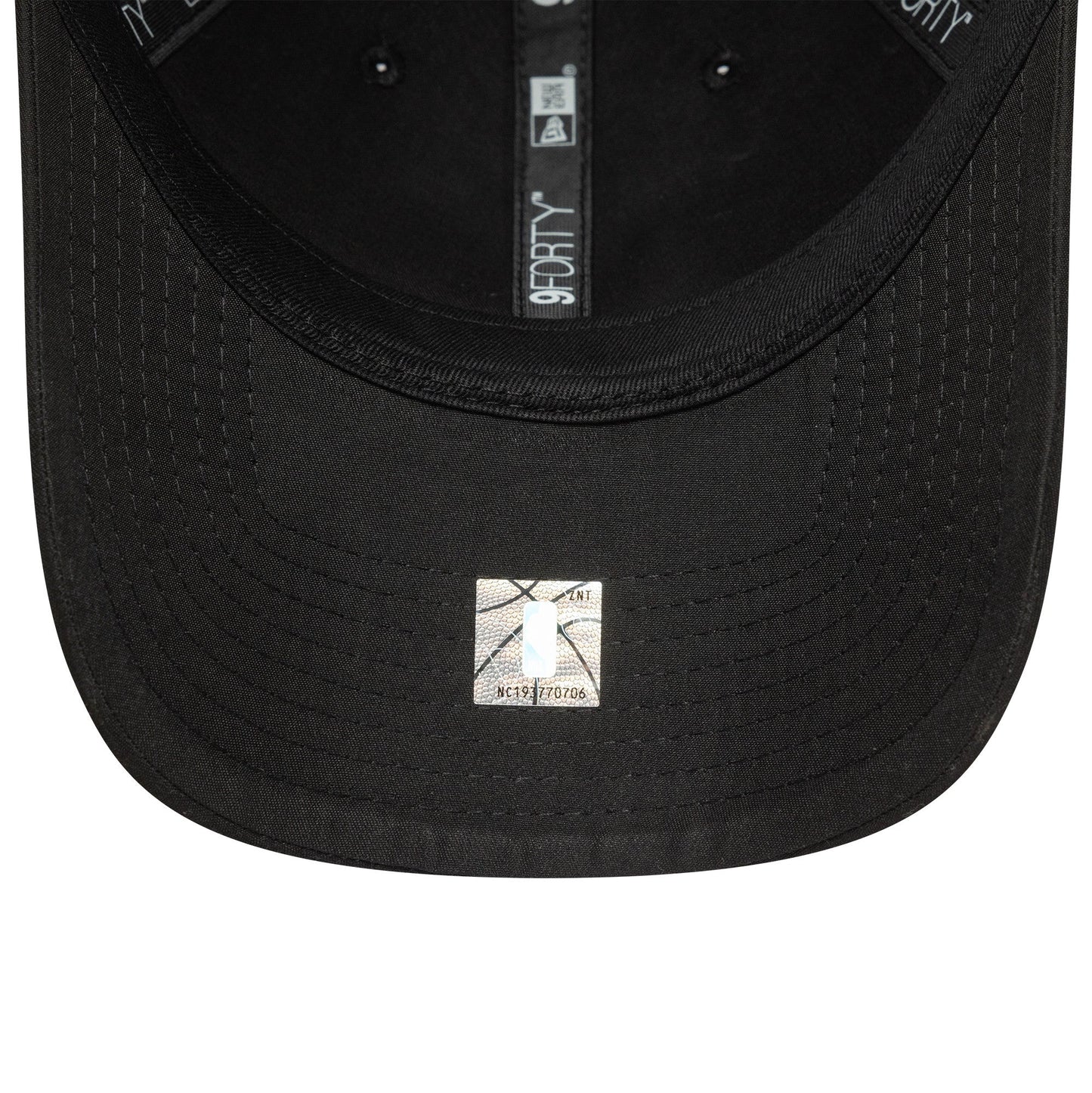 Chicago Bulls cap, NBA pin, New Era 9FORTY, black