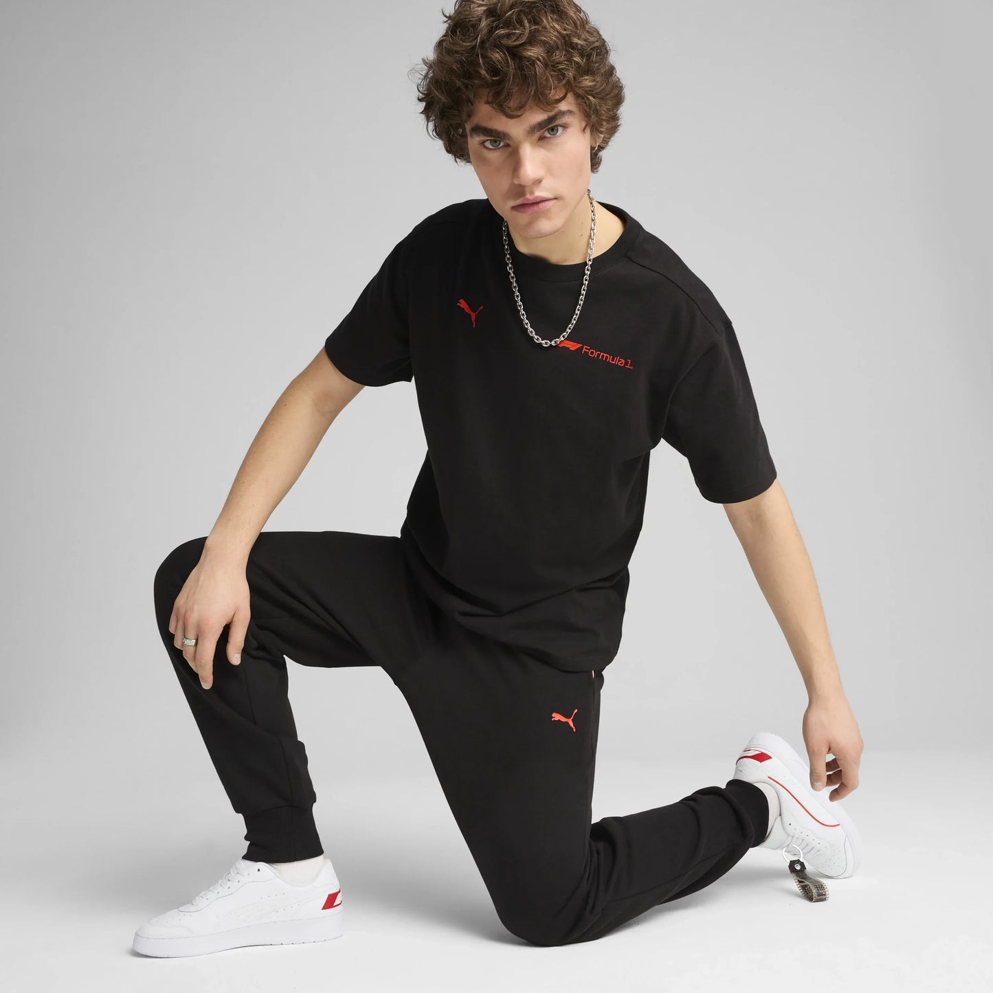 F1 graphic t-shirt, Puma, Essetial+, relaxed fit, black 🔥