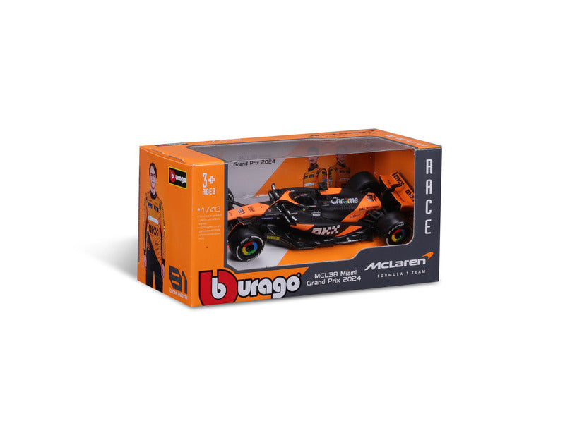 McLaren model car, bburago, Oscar Piastri, 1:43, #4, MCL38