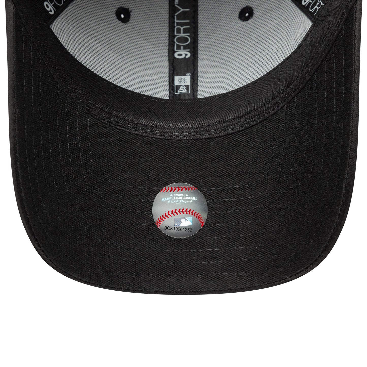 New York Yankees cap, satin bow back, New Era, 9FORTY, womens, black